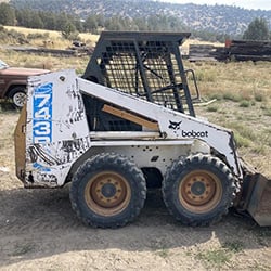 BOBCAT 743B